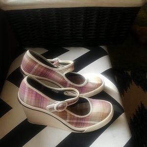 Wedge platform Mary Janes in size 6.5
